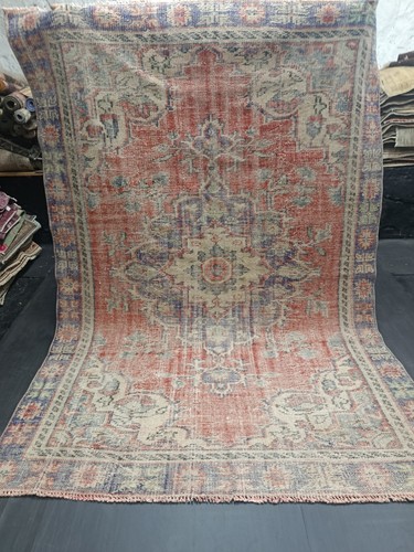Tappeto orientale rosso