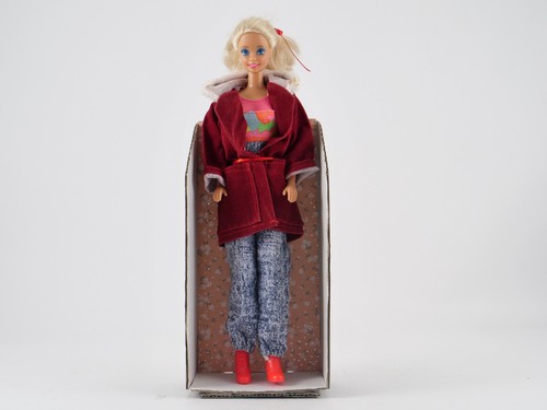 Barbie 1976 cina - 1976, trench