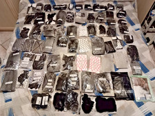 Stock 69 pezzi collant, calze a rete, autoreggenti e bodystocking – Taglia unica