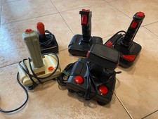 lotto n. 5 joystick per Commodore e Atari