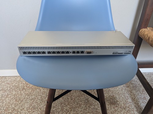 Mikrotik router board - router, 1100