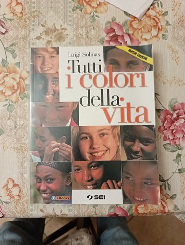 Tutti colori della vita - della,
