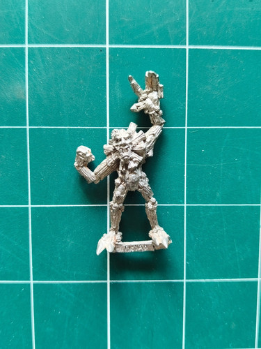 Warhammer old world dryade - old,