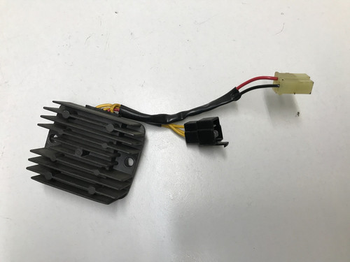 Regolatore tensione beta - regolatore,