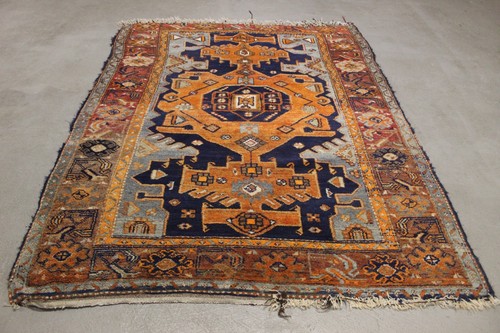 Antico tappeto orientale