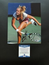 Ashley Harkleroad Hot! foto