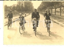 1941 MILANO Una famiglia in