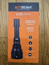 Torcia Acebeam W35 LC DEL Zoom LEP 800 lumen con batteria - lancio 2.600 metri