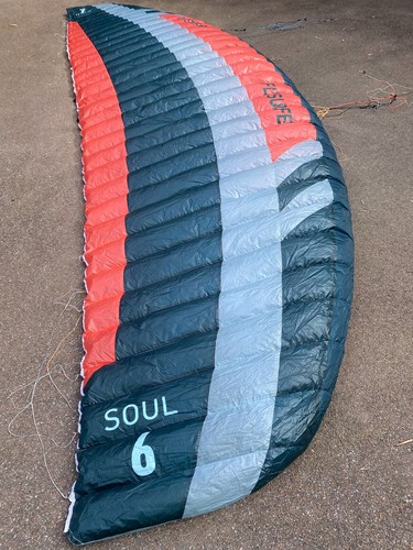 Flysurfer soul kite - v2,