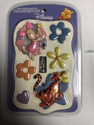 Winnie the pooh tigger piglet - tigger,