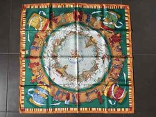 Foulard Hermès intitulé Prières au vent / taille 90 / Rybaltchenko / Vert orange