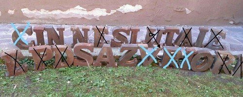 Muro lettera ferro vecchia - ,