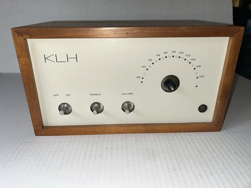 Mancano manopole radio klh - le,