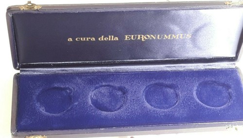 Custodia per - custodia,