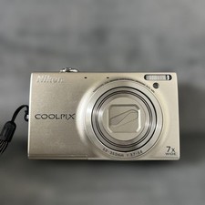 Fotocamera digitale compatta