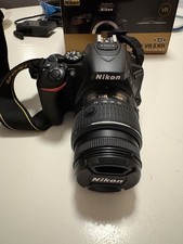 Nikon D5500 + Nikkor 18-105mm VR – Kit completo
