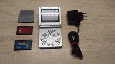 Nintendo Game Boy Advance SP