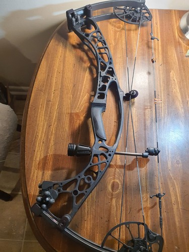 Hoyt archery alpha 30 - archery,