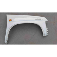 Parafango anteriore lato destro (ANT DX) NISSAN KING CAB 1990
