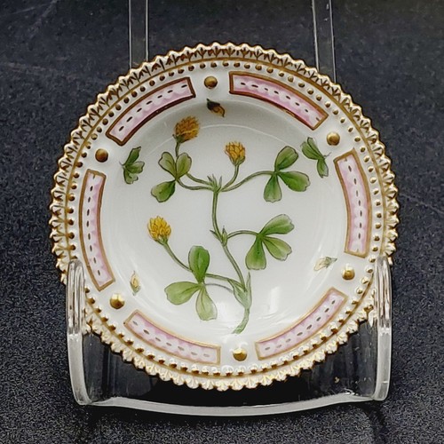 Top royal copenhagen - royal, flora