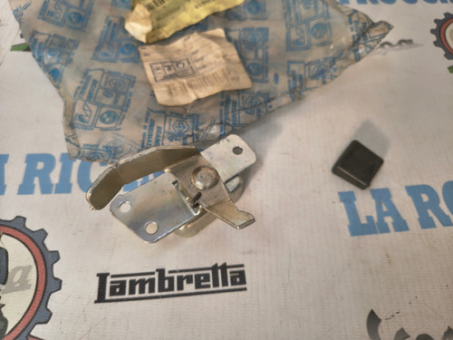 Serratura sportello piaggio - sportello,
