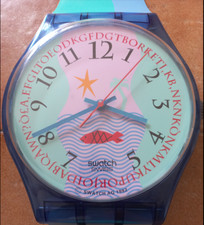 Orologio Swatch gigante da parete