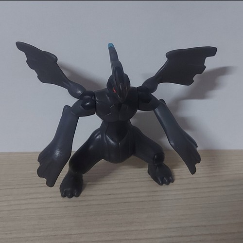 Zekrom pokemon spettro