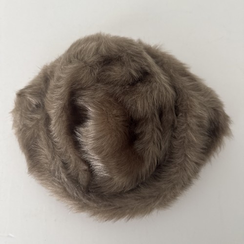 Cappello portapillole - , in