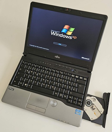 Fujitsu lifebook s792 3320m - fujitsu,