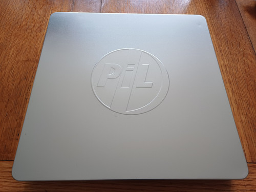 Pil metal box - box, x