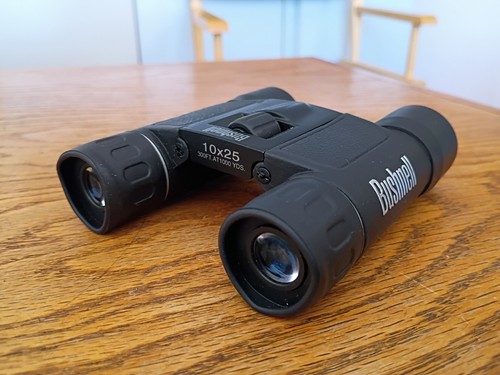 Bushnell 10x25 binocolo