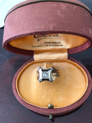 Anello anni in oro giallo - anello,