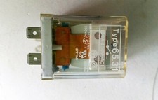 1 pezzo RELE  FINDER  65.31 -