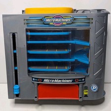 Hasbro Micro Machines Park’n Go Garage Valigetta Playset per Auto Camion Ecc