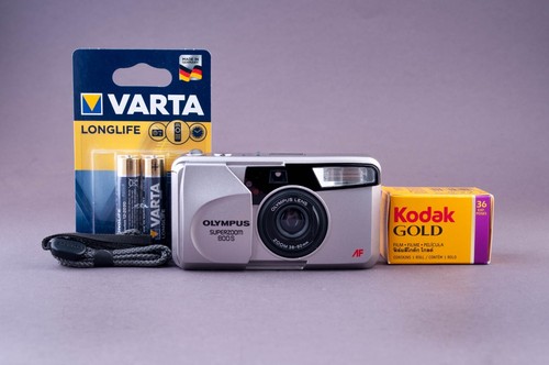 Olympus superzoom 800s - 800s, quartz