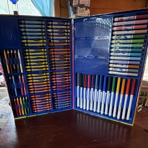 Crayola art supply - crayola, astuccio