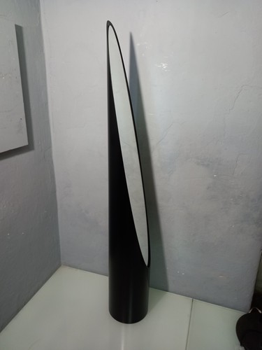 Specchio terra unghia - terra,
