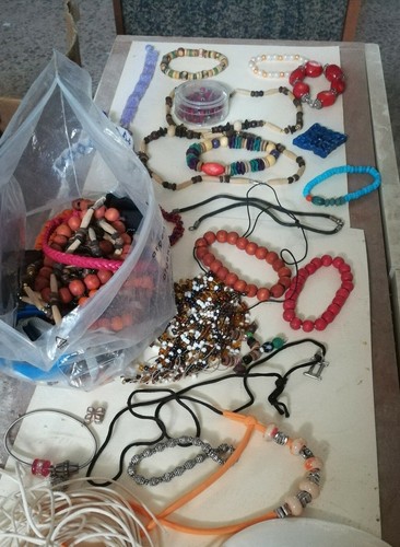 Stock collane bracciali anelli - collane,