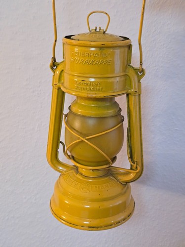 Mano fuoco 276 lanterna - di,