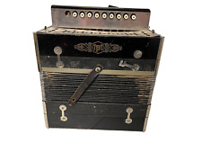 Fisarmonica vintage a bottoni