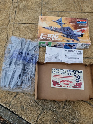Monogramma 106 delta dart - -,