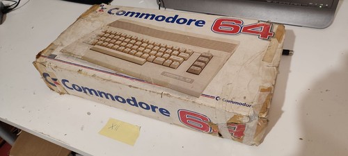 Commodore c64 boxato no - ,