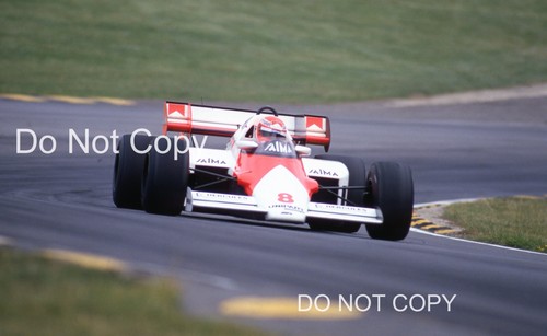 Niki lauda mclaren mp4 - niki, mp4-2