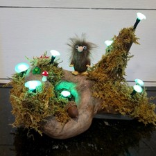 Diorama Bigfoot Woodland fatto