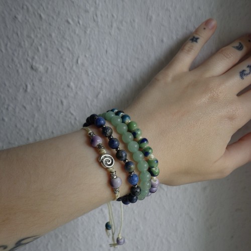 Set quattro bracciali - un,