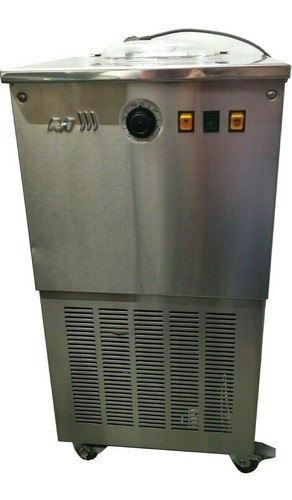 Musso imm0003 macchina per - l3,
