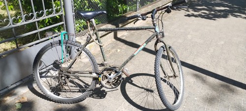 Bicicletta mountain bike - bicicletta, mountain-bike