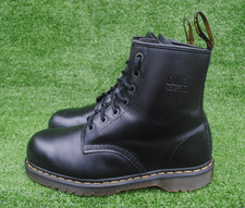 💥 Dr. Martens UK taglia 9