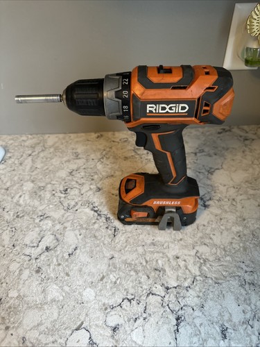 Trapano avvitatore brushless
