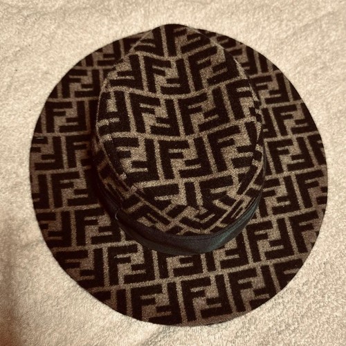 Excellent condition fendi hat - condition,